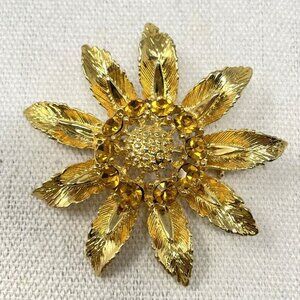 Flower Brooch MCM Daisy Gold-Tone Vintage Mid Century 2" Classic‎ Statement